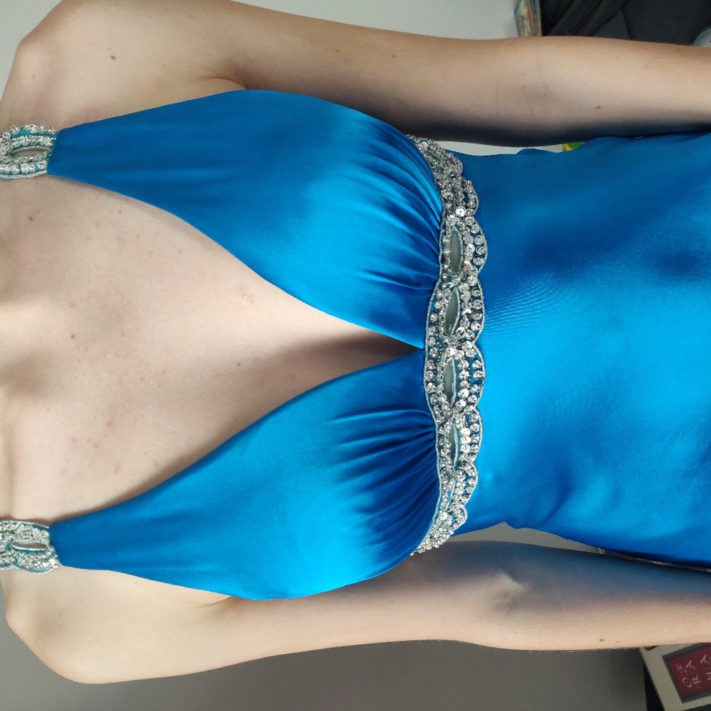 Faviana Couture - Light Blue Satin Prom Dress